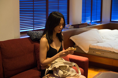 臼田あさ美が愛人契約＆太賀と口論　『南瓜とマヨネーズ』新場面写真（CINRA.NET）