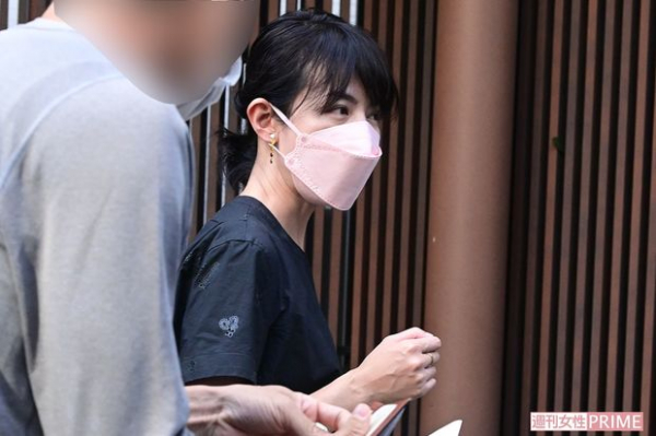 熊田曜子と不倫疑惑のテレビ局プロデューサーの妻は、元フジテレビの平井理央だった(週刊女性PRIME)