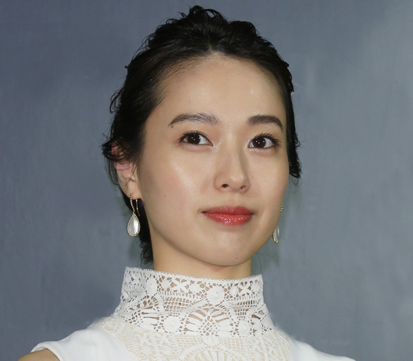 戸田恵梨香に仕事連続ドタキャン報道…「おめでた説」を打ち消す“新たな憶測”(日刊ゲンダイDIGITAL)