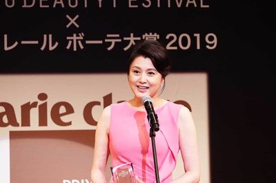 藤原紀香、学生時代に決意した「社会貢献を当たり前のように」（Lmaga.jp）