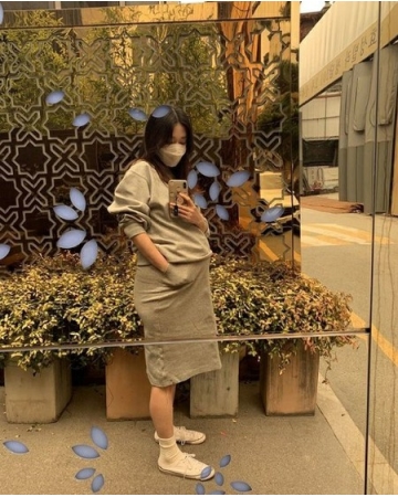 歌手イ・ジヘ、第2子妊娠も仕事をするワーキングママ「きょうも出勤」(WoW!Korea)