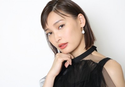 大政絢、 濃厚ラブシーンに挑戦　“肉食系”演じるも自身は「守りに入るタイプ」（クランクイン！）