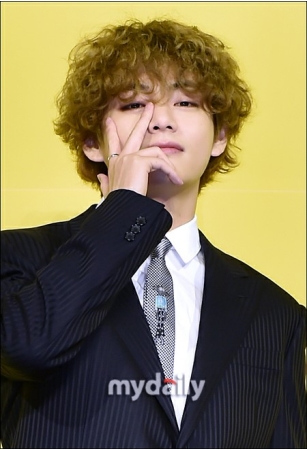 「BTS」V 、衝撃の結婚発表!? お相手は?(WoW!Korea)