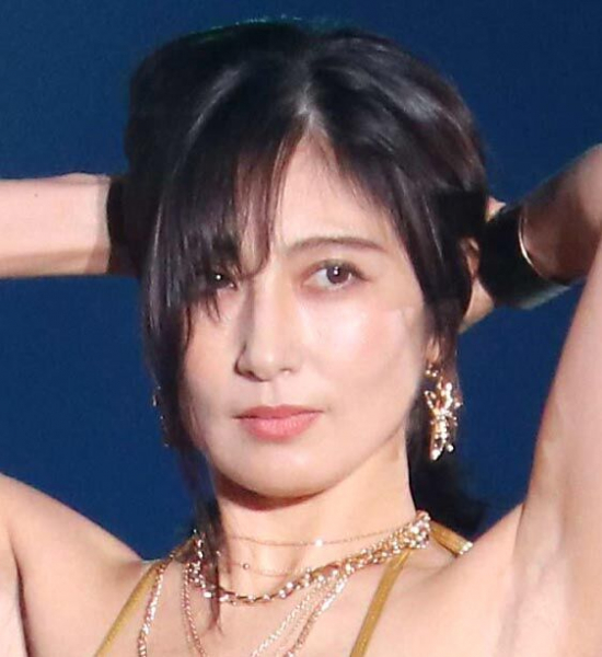 熊田曜子、下着姿で美ボディー披露し絶賛の嵐「最高に美しい」(スポーツ報知)