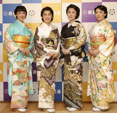 浅野ゆう子　「歴代でも一番」長身ぞろい強調（スポニチアネックス）