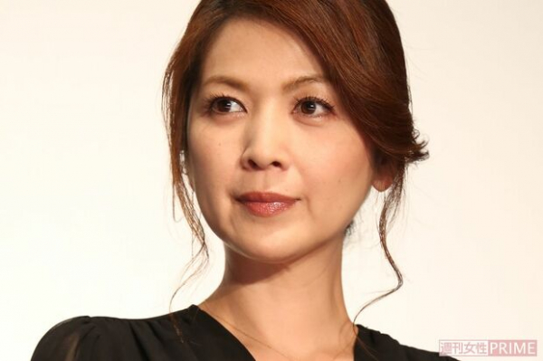 飯島直子 “元夫の家族”は離婚を知らずショック状態、実母の死去で重なる心の傷(週刊女性PRIME)