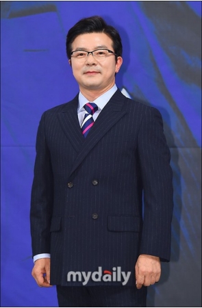 コメディアンのノ・ユジョン元夫で俳優のイ・ヨンボム、「女優と浮気」 事実ではない…法的措置を取る(WoW!Korea)