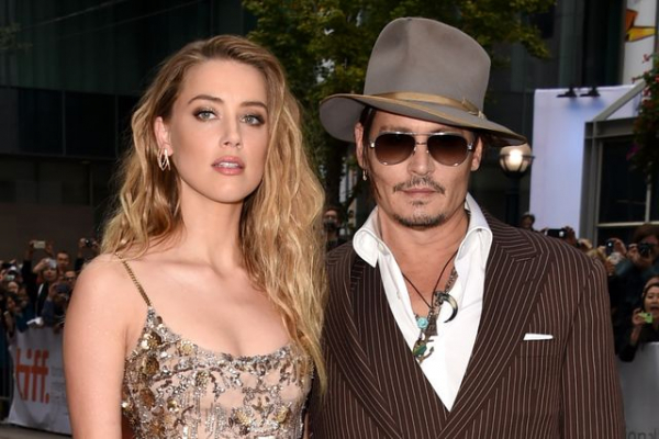 ジョニー・デップ、アンバー・ハードとの名誉毀損裁判でイーロン・マスクとジェームズ・フランコを召喚(ELLE DIGITAL)