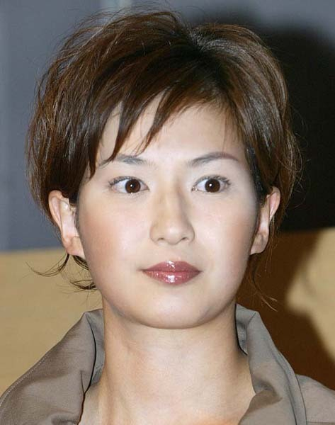 徳永有美アナ「報ステ」出番激減…テレ朝の思惑と社内の“内村アレルギー”(日刊ゲンダイDIGITAL)