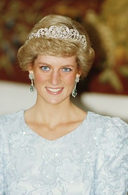 ダイアナ妃やハリー王子はじめ、「心の病気」を告白したセレブ（ELLEgirl）