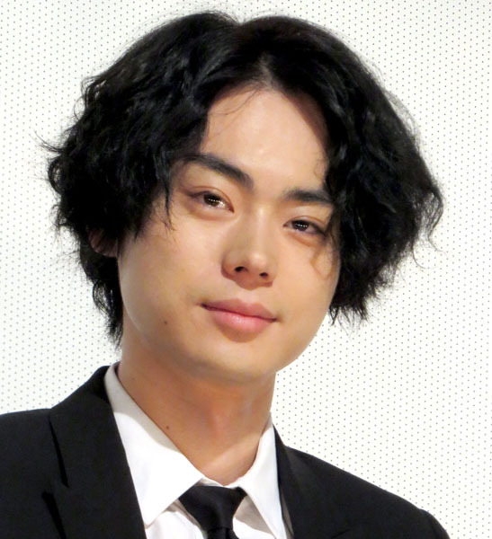 結婚発表の菅田将暉&小松菜奈は“4億円豪邸”で新婚生活スタートか 菅田パパを電話で直撃すると…(日刊ゲンダイDIGITAL)