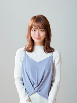 内田理央、美しき背中を披露　反響続々「天使の羽が見えた」（MusicVoice）