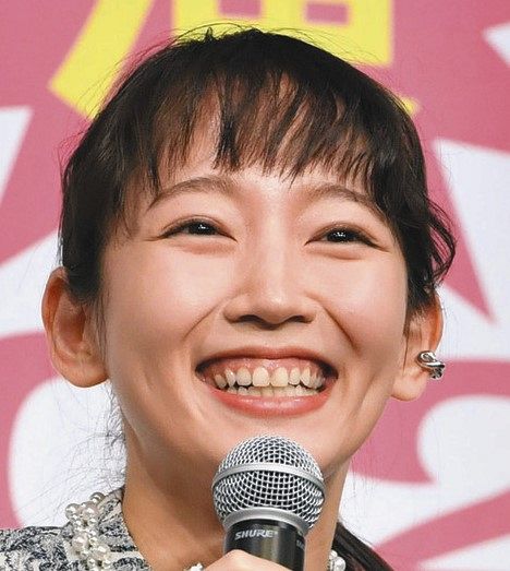 吉岡里帆、同年代の大谷翔平MVPに「尊敬の気持ち」…「結婚してって言われたら」のツッコミに「めっそうもございません」(中日スポーツ)