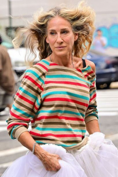 時代も年齢も超える！ サラ＝ジェシカ・パーカー56歳のアイコニックなヘアスタイルをプレイバック(ELLE DIGITAL)