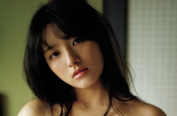 大和田南那のセカンド写真集が１１月３０日に発売！「今回の写真集も５ｋｇのダイエットに成功！　でも、撮影中にリバウンド......」(週プレNEWS)