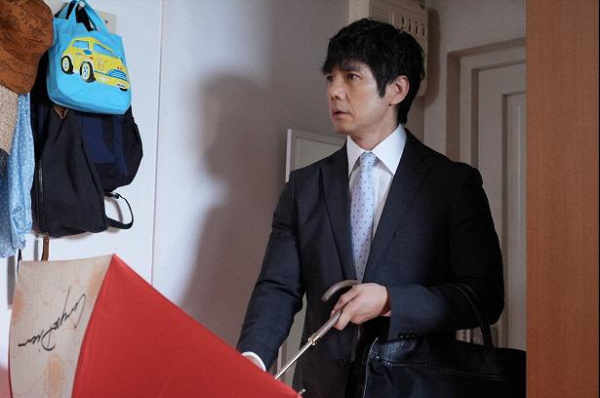 西島秀俊“凌介”への桜井ユキ“朋子”の暴走とラストの衝撃映像で恐怖に包まれた第6話＜真犯人フラグ＞(WEBザテレビジョン)