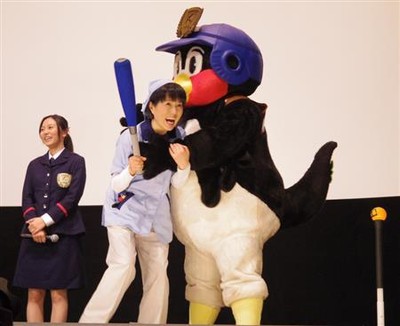 磯野貴理子「ついこの間、離婚しまして…」つば九郎にイジられる（サンケイスポーツ）