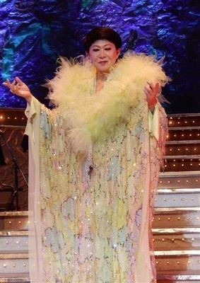 歌手生活５５周年の美川憲一、ピエール瀧被告に「謝罪会見を開いて素直に話すべき」（サンケイスポーツ）