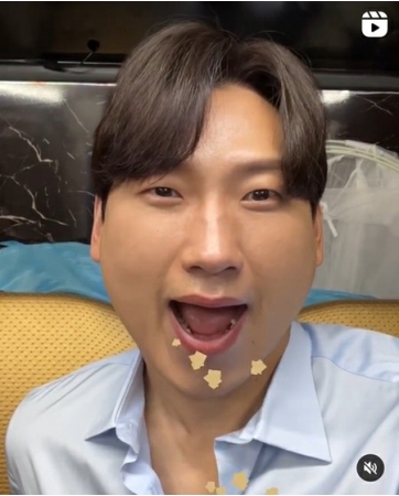 Rain（ピ）、ドーナツの食べ過ぎで顔がパンパン？(WoW!Korea)