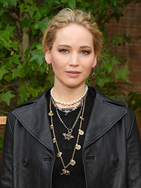 ジェニファー・ローレンス、女優を一時休業した理由を明かす(映画.com)