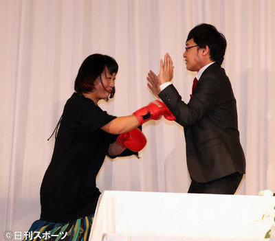 山崎静代　泥酔で山里祝福「お前ら、最高やん」（日刊スポーツ）