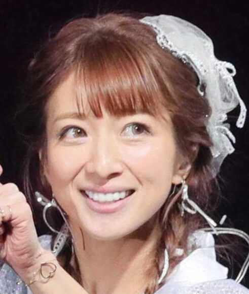 辻希美の14歳長女、手作りの抹茶チョコマフィン&イチゴあめ披露…母も「完璧で美味しい」と絶賛(スポーツ報知)