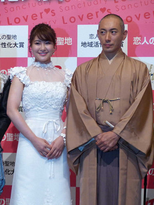 市川海老蔵、小林麻耶を心配していた…活動再開に「あたたかく見守ってあげたい」（スポニチアネックス）