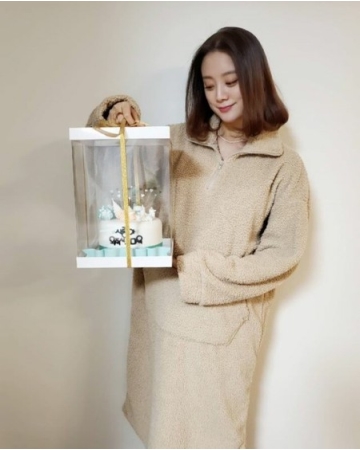 妊娠中のヘリム(元Wonder Girls)、わずかにふっくらDラインで近況報告…「赤ちゃん、来てくれてありがとう」(WoW!Korea)