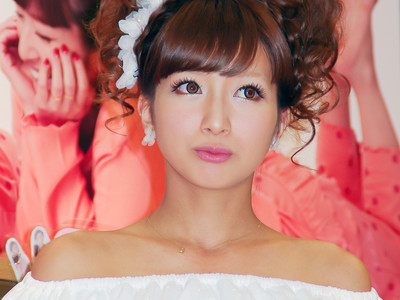 辻希美、ユーチューバーに？　「辻ちゃんネル」20万人に迫る勢い（THE PAGE）