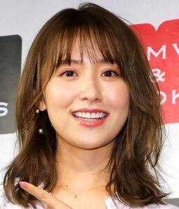 妊娠中の衛藤美彩、最新ショットに反響「全然顔つきが違う」「左目腫れてない？！大丈夫？」(スポーツ報知)