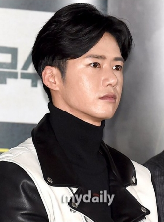 【全文】オ・ジョンヒョク(Click-B)、父になる…「結婚7か月で大切なプレゼント…胎名はトボギ」(WoW!Korea)