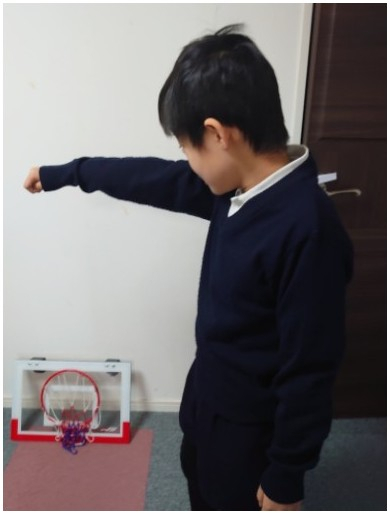 山田花子、9歳長男が小学校で“漫才デビュー” キャリア生かし「なんでやねん!」伝授(ねとらぼ)