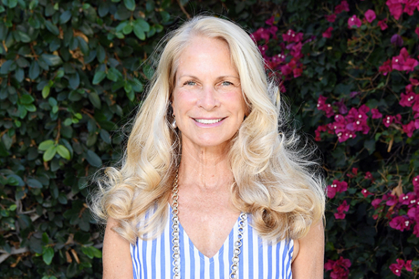 「ハンニバル」「レッド・ドラゴン」プロデューサー、マーサ・デ・ラウレンティスさん死去(映画.com)