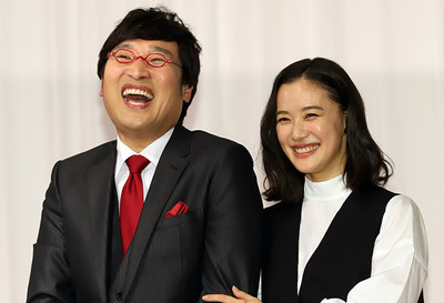 蒼井優との交際をひた隠しにしていた南キャン山里……「今思えば気になるシーン」を検証（トレンドニュース（GYAO））