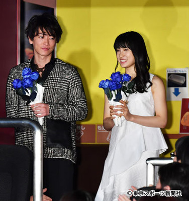 土屋太鳳　自虐コメントの佐藤健をフォロー「笑う方ですよ！」（東スポWeb）