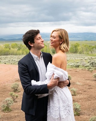 イヴァンカ・トランプ、義理妹カーリー・クロスの結婚パーティは欠席（ELLE ONLINE）
