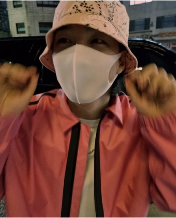 「BIGBANG」G-DRAGONに会ったSOL(テヤン)、スニーカーは出産祝い?幸せそうな写真公開(WoW!Korea)