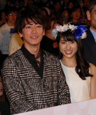 「8年越しの花嫁」土屋太鳳、佐藤健に全幅の信頼「試合に臨むボクサーとコーチのよう」（映画.com）