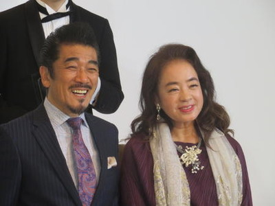宇崎竜童、阿木燿子「縁結びの神様」岩谷時子特別賞（日刊スポーツ）