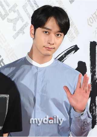 【全文】「2PM」チャンソン、来年初めに結婚＆パパになることを発表…JYPと再契約しないことも伝える(WoW!Korea)