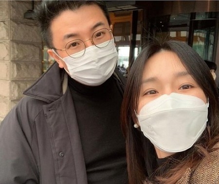 歌手イ・ジヘ、夫と日本食デート…「出産直前の最後の晩餐」(WoW!Korea)