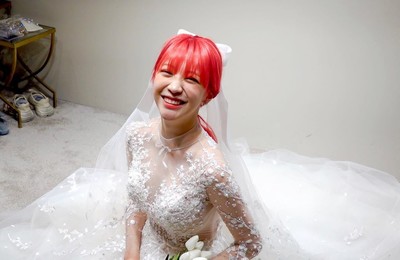 (朝鮮日報日本語版) G.Oと結婚発表のチェ・イェスル、ウエディングドレス姿を公開（朝鮮日報日本語版）