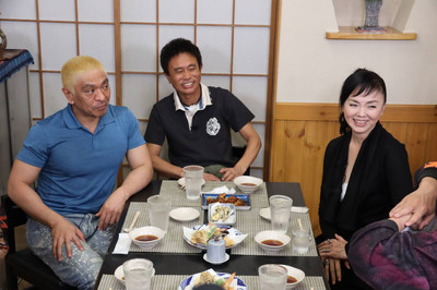 松田龍平＆翔太の“兄弟げんか”で感動！家族愛エピソードに注目（シネマトゥデイ）