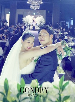 (朝鮮日報日本語版) ソヌ・ソン＆イ・スミン、結婚式のグラビア公開（朝鮮日報日本語版）