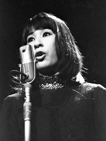 「五木をレコ大歌手にする」士気を高めた徳間音工の宣伝チーム【五木ひろしの光と影<29>】(日刊ゲンダイDIGITAL)