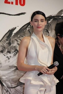 ホアキン・フェニックスとルーニー・マーラが婚約（映画.com）