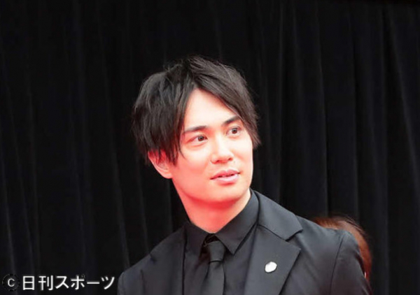 不倫疑惑報道の鈴木達央「東京リベンジャーズ」“ドラケン”龍宮寺堅役降板(日刊スポーツ)