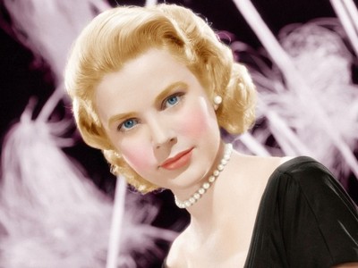 グレース・ケリー妃の孫息子、大学時代からの恋人とゴールイン（クランクイン！）