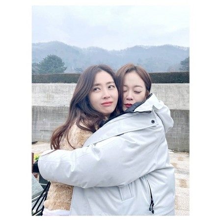 女優ソン・ユナとチョン・ソミン、劇中で不倫を巡り争うも「実際には仲良し」(WoW!Korea)