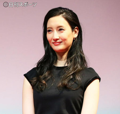 菜々緒、母親が自転車当て逃げ被害「心が痛い」（日刊スポーツ）